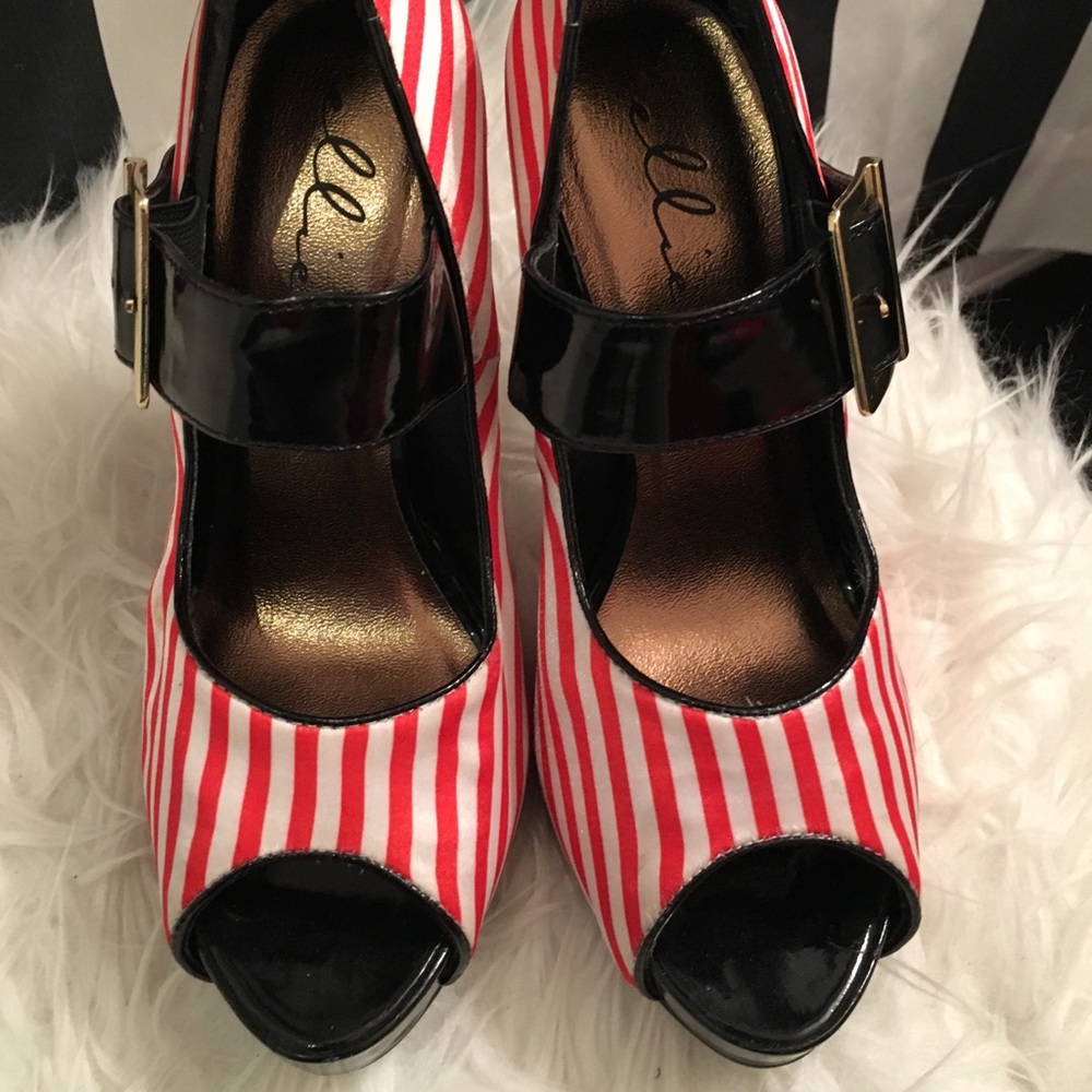 Ellie 7.5 Red & White candy striped stiletto heel